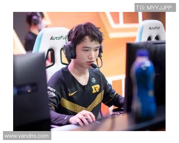 CSGO深度解析RNG战队在S15赛季的节奏与电竞比分表现 CSGO深度解析RNG战队在S15赛季的节奏与电竞比分表现