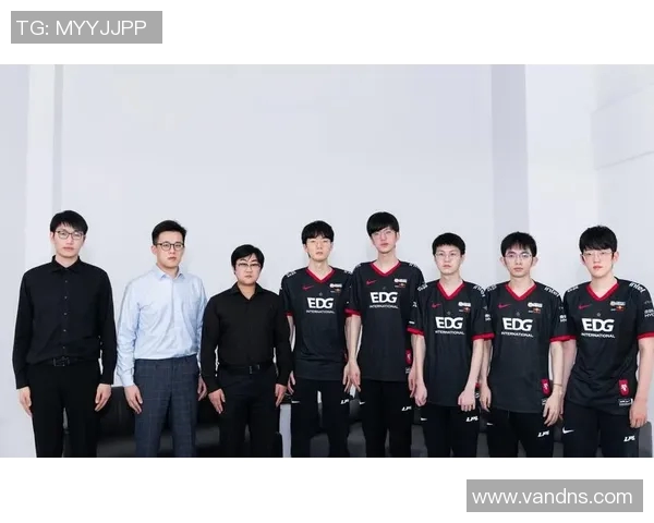 S15电竞总决赛EDG包夹战术创新解析与战队崛起之路 S15电竞总决赛EDG包夹战术创新解析与战队崛起之路